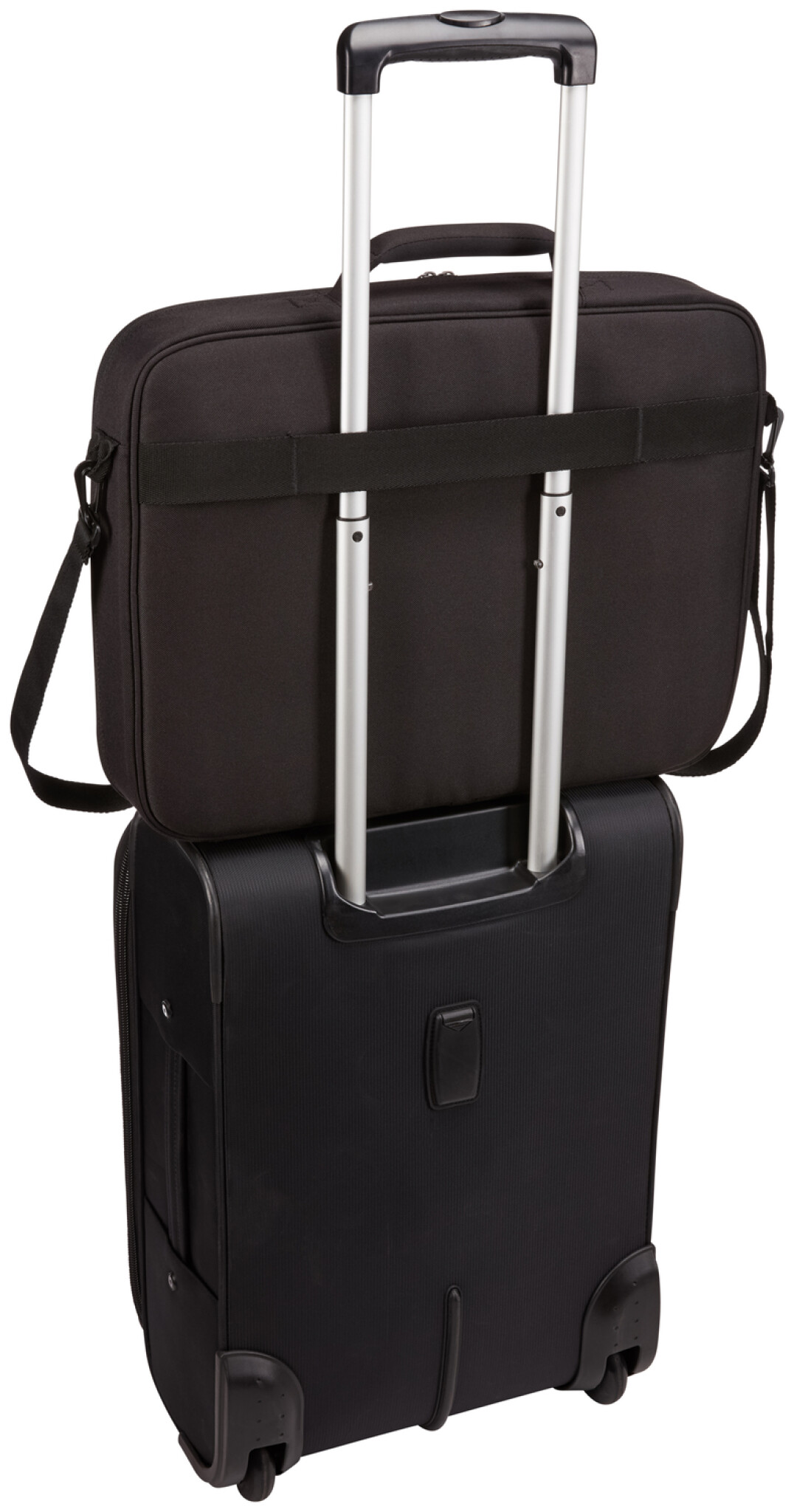 Case Logic Advantage 17,3" Laptop Briefcase. Svart