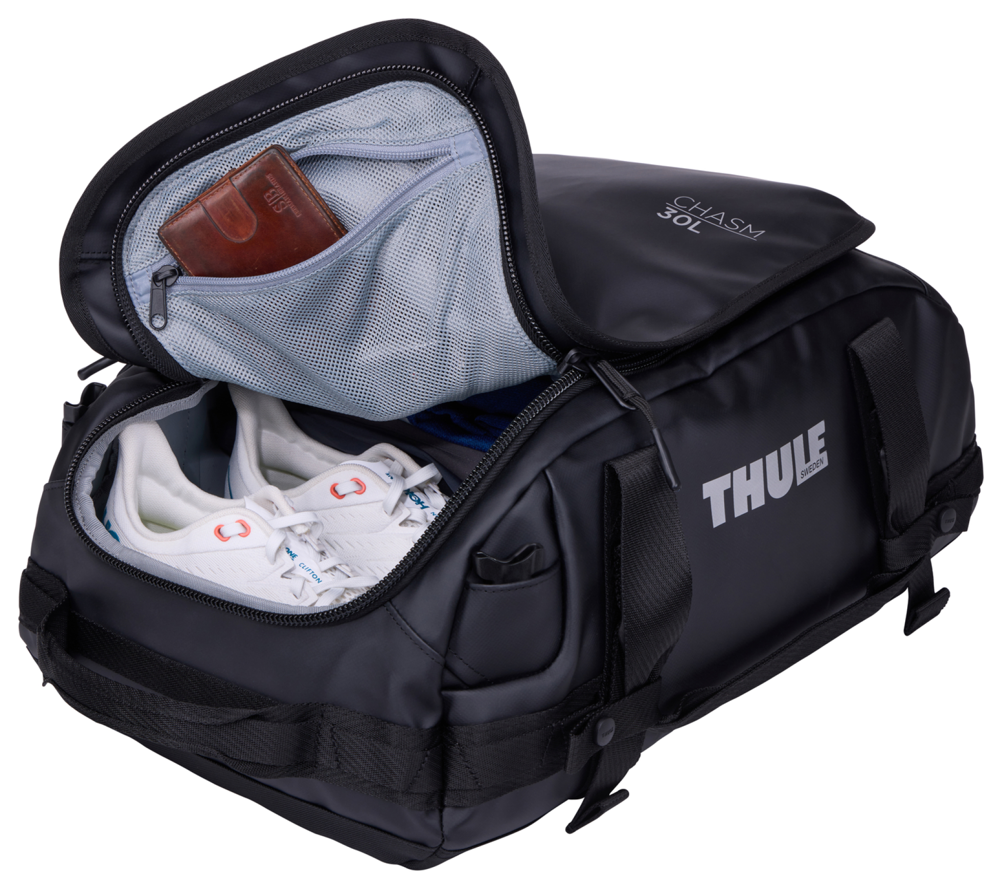 Thule Chasm 30L duffelväska. Svart