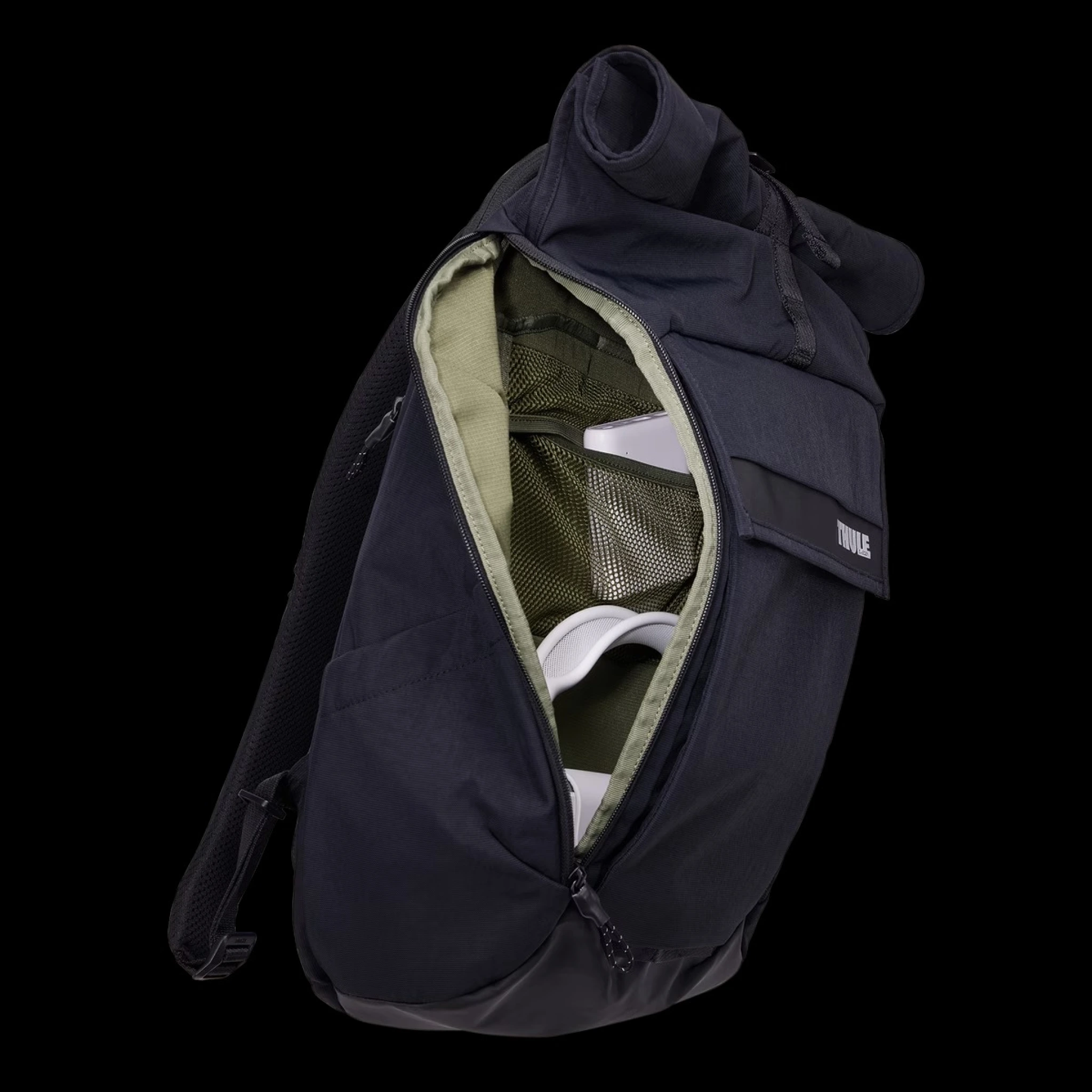 Thule Paramount datorryggsäck 24L. Svart