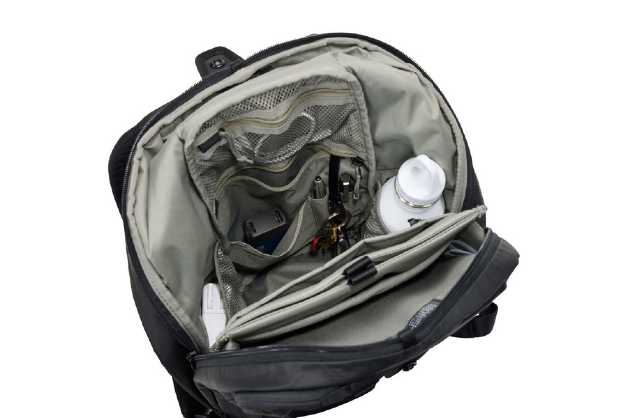 Thule Tact Backpack 16L. Svart