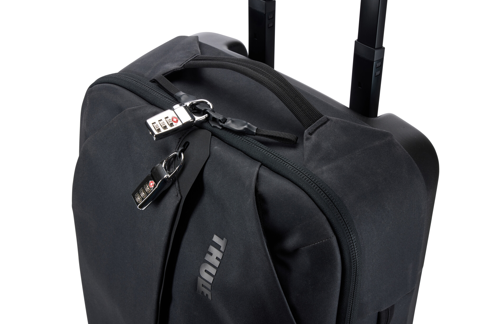 Thule Aion Carry On Spinner. Svart