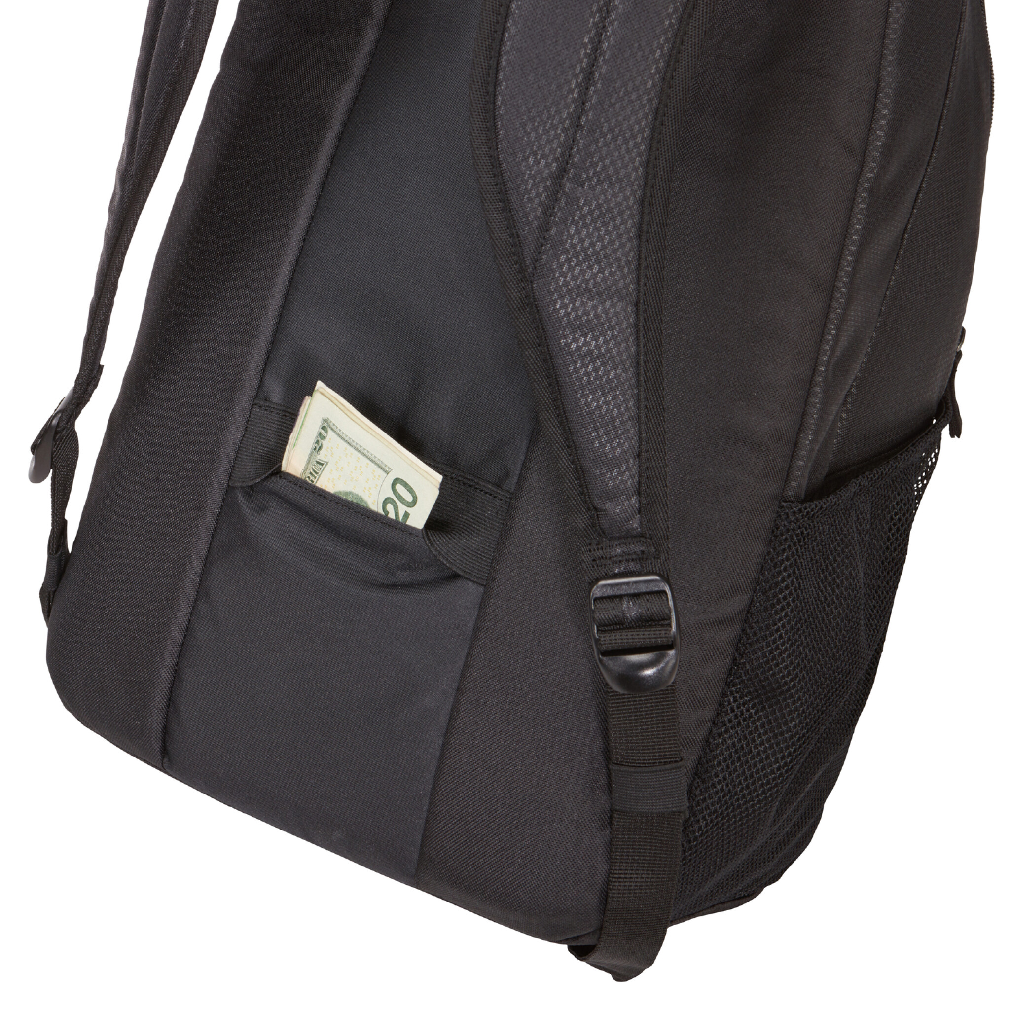 Case Logic Prevailer 17" Backpack. Svart