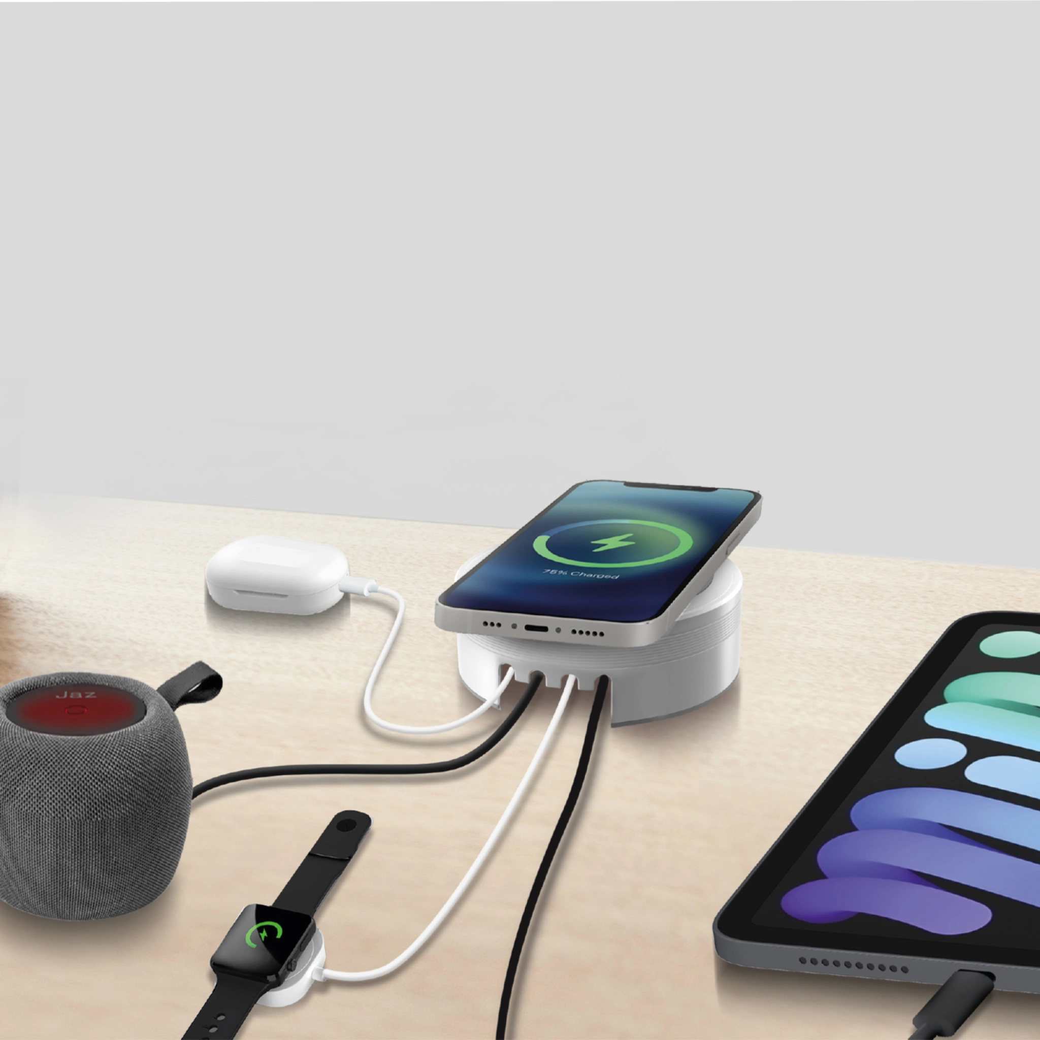 SBS Laddningsstation med 2 USB-A-portar, 2 USB-C-portar och trådlös laddare. Vit färg
